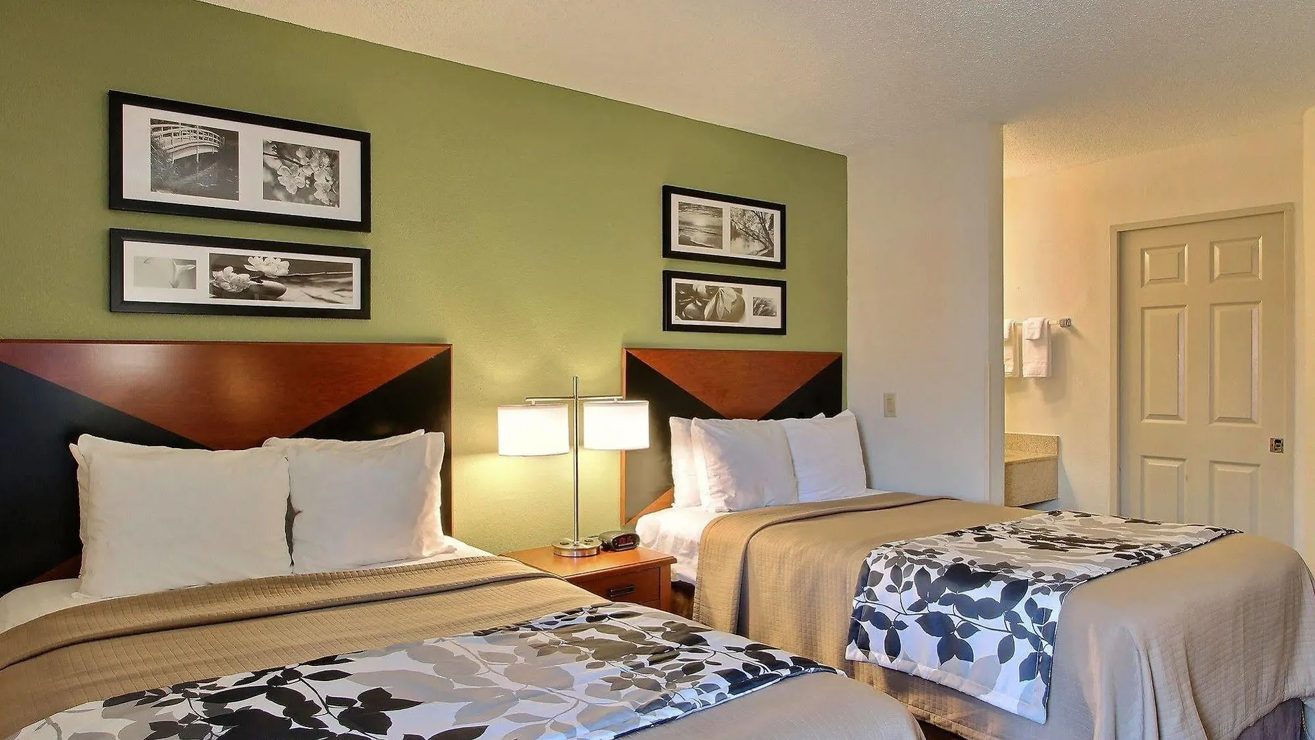 Sleep Inn I-95 North Savannah Port Wentworth