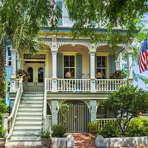 Bed & Breakfast Catherine Ward House, Savannah